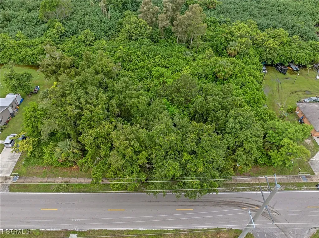 2700 Ford Street Fort Myers FL 33916