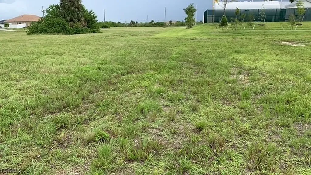 1023 NW 32 Place Cape Coral FL 33993