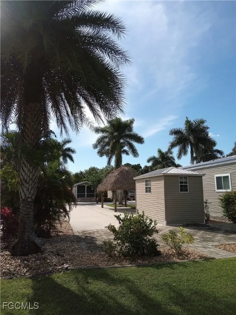 5129 Cypress Trail Resort Circle Fort Myers FL 33905