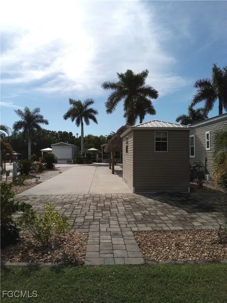 5129 Cypress Trail Resort Circle Fort Myers FL 33905
