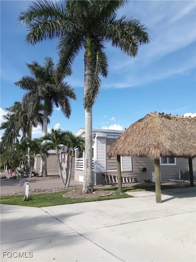 5129 Cypress Trail Resort Circle Fort Myers FL 33905