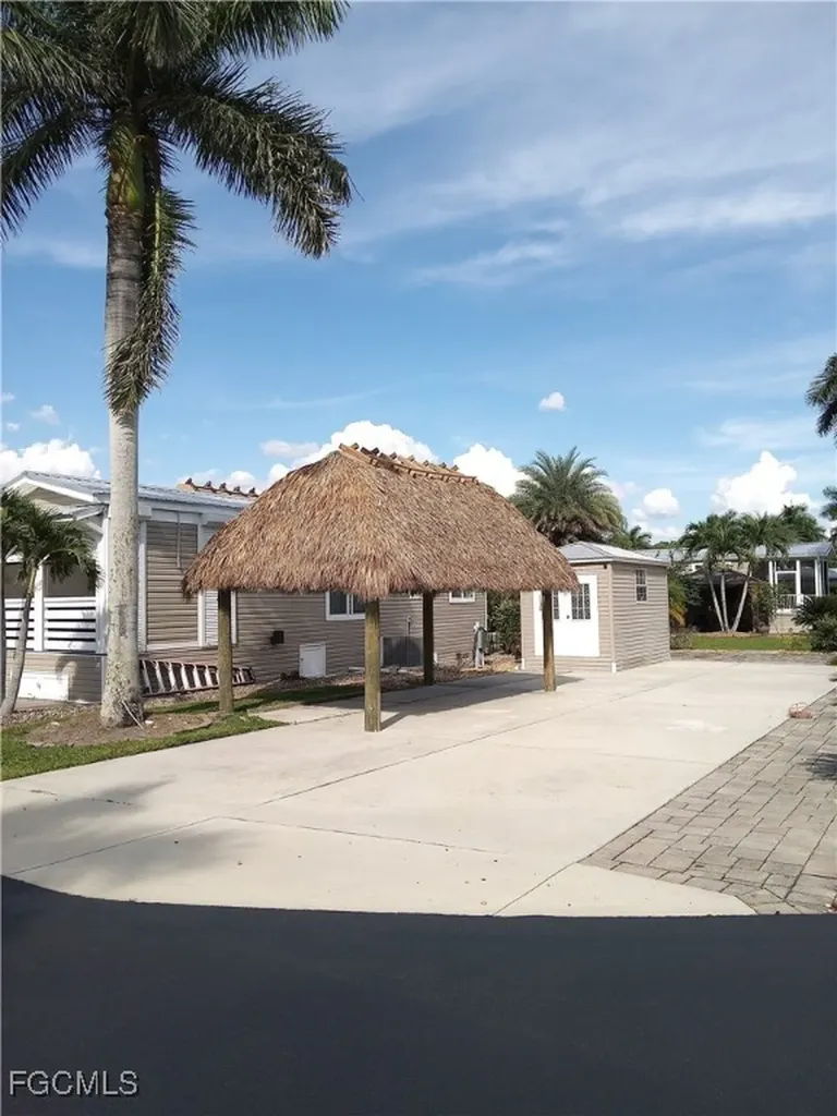 5129 Cypress Trail Resort Circle Fort Myers FL 33905