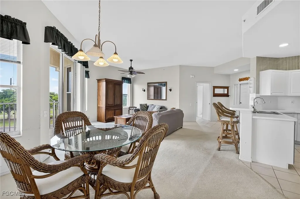 9180 Southmont Cove Fort Myers FL 33908