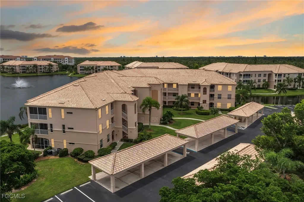 9180 Southmont Cove Fort Myers FL 33908