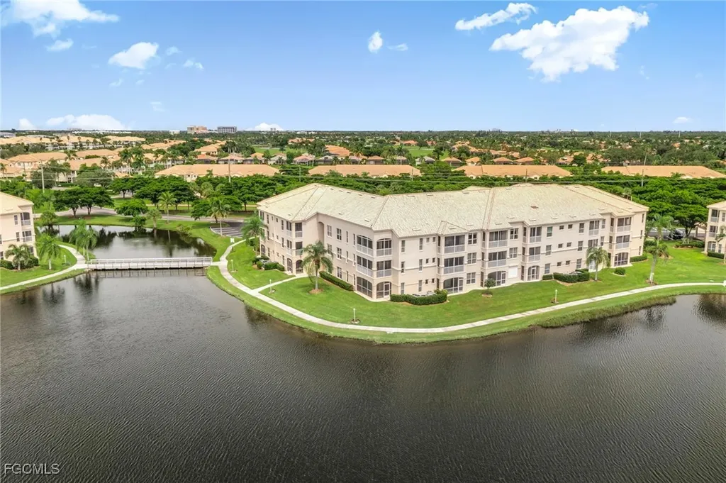 9180 Southmont Cove Fort Myers FL 33908