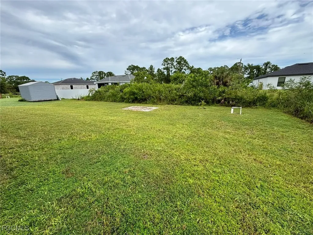 2614 27th Street W Lehigh Acres FL 33971
