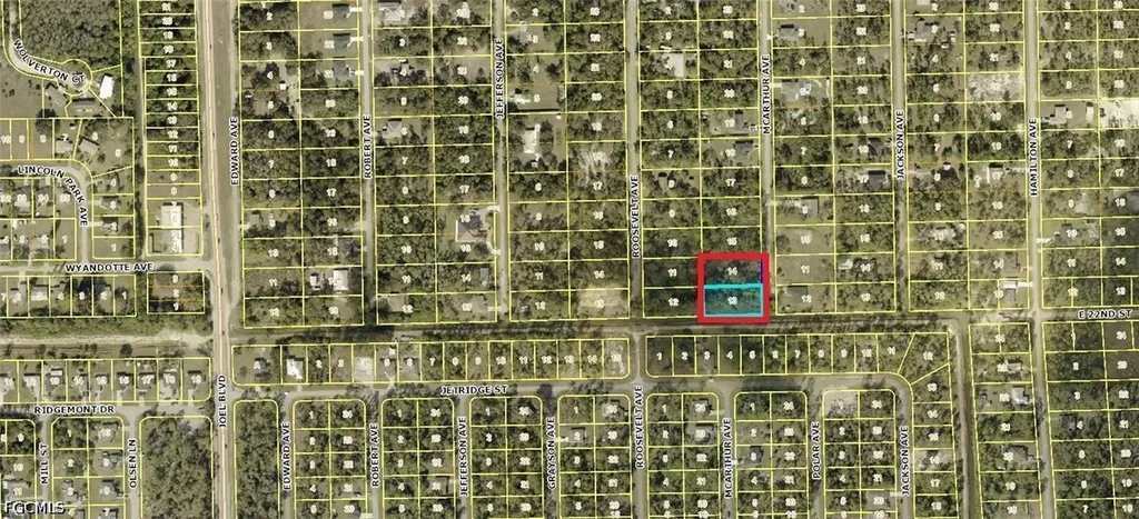 2201 And 2203 Mcarthur Avenue Alva FL 33920