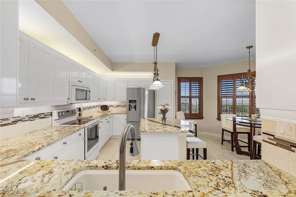 14250 Royal Harbour Court Fort Myers FL 33908