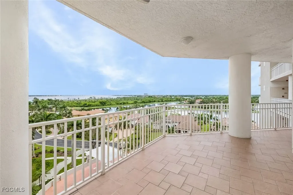 14250 Royal Harbour Court Fort Myers FL 33908