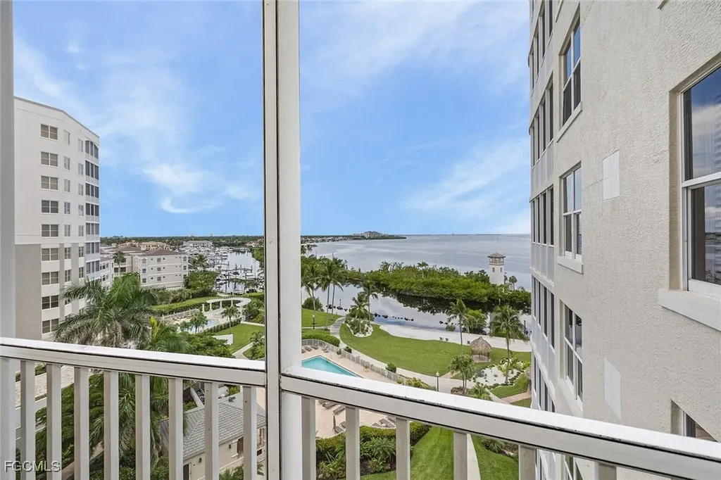 14250 Royal Harbour Court Fort Myers FL 33908