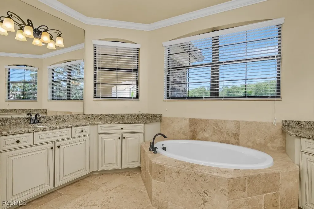 28647 Lisburn Court Bonita Springs FL 34135