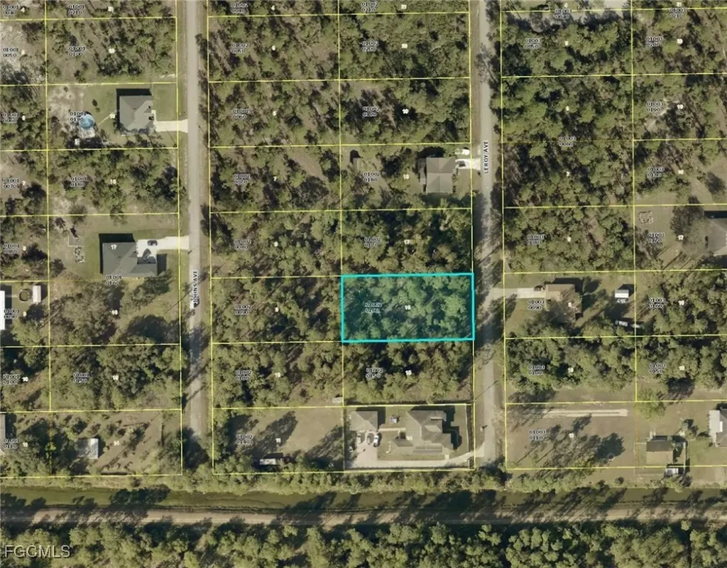 7 Leroy Avenue Lehigh Acres FL 33936