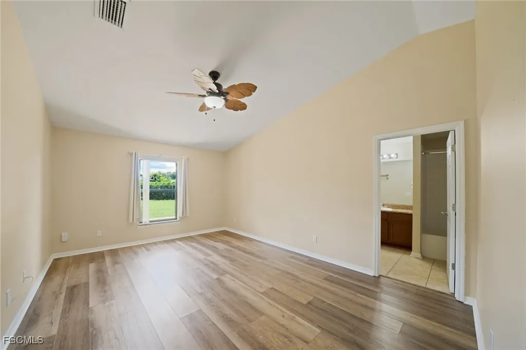 1005 SW 6th Place Cape Coral FL 33991