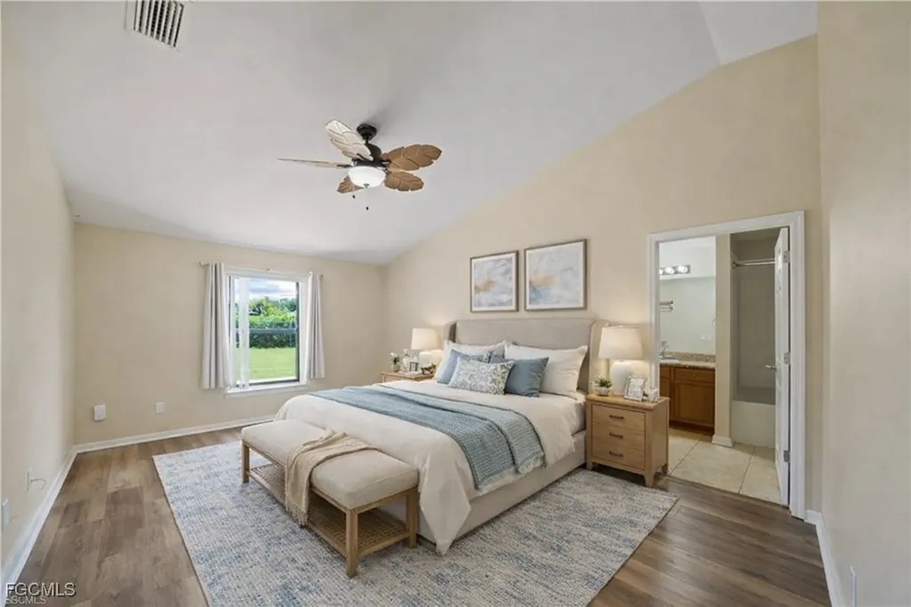 1005 SW 6th Place Cape Coral FL 33991