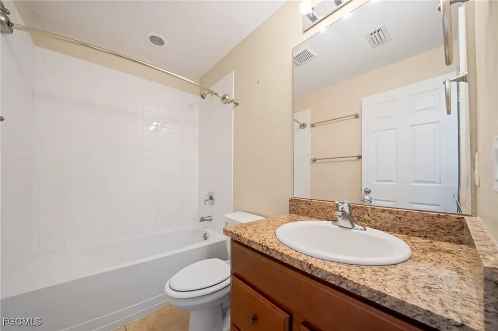 1005 SW 6th Place Cape Coral FL 33991