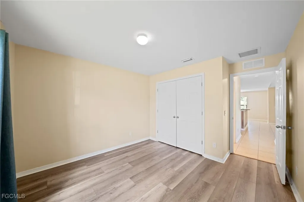 1005 SW 6th Place Cape Coral FL 33991