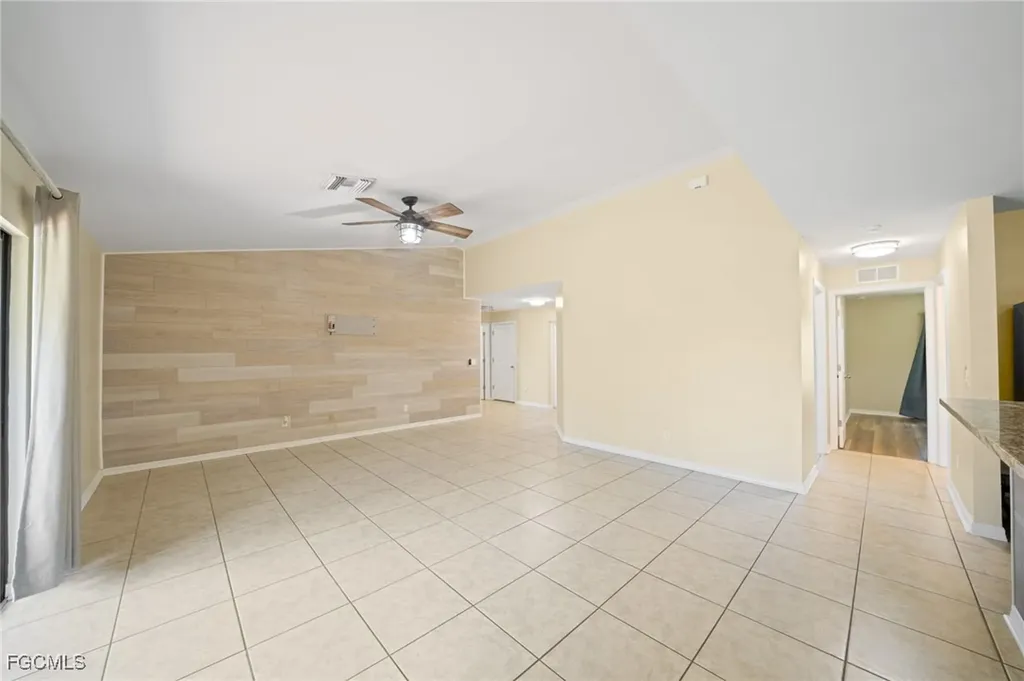 1005 SW 6th Place Cape Coral FL 33991
