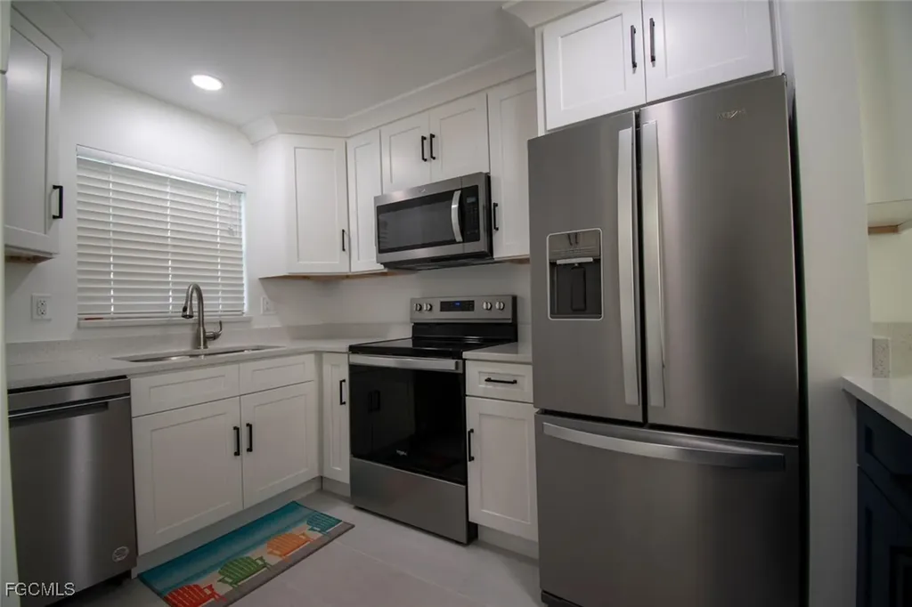 16007 Davis Road Fort Myers FL 33908