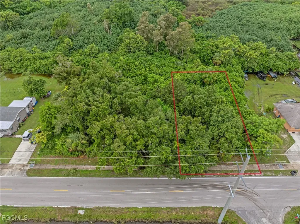 2682 Ford Street Fort Myers FL 33916