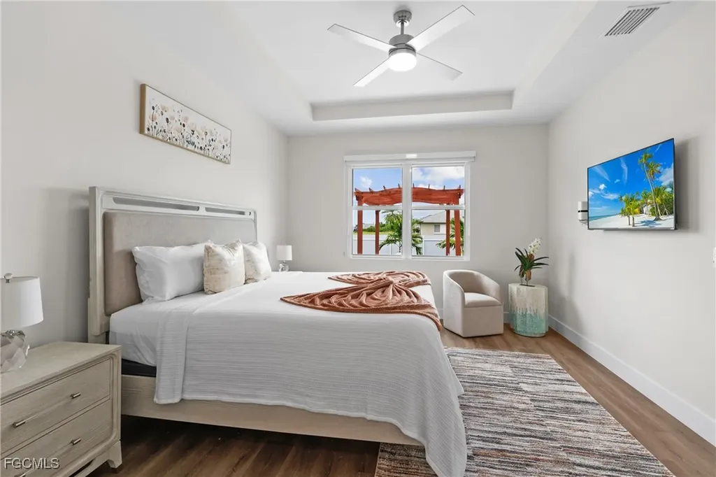 2016 NW 1st Avenue Cape Coral FL 33993