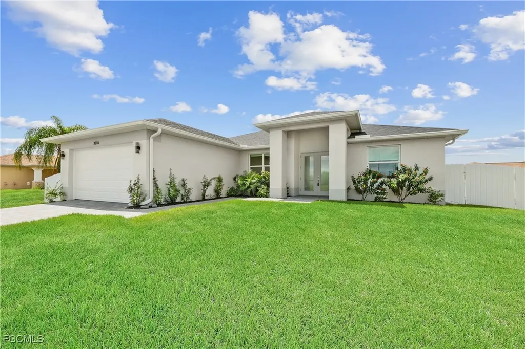 2016 NW 1st Avenue Cape Coral FL 33993