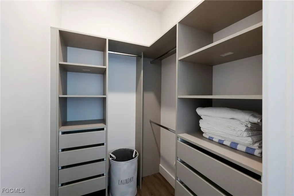 2016 NW 1st Avenue Cape Coral FL 33993