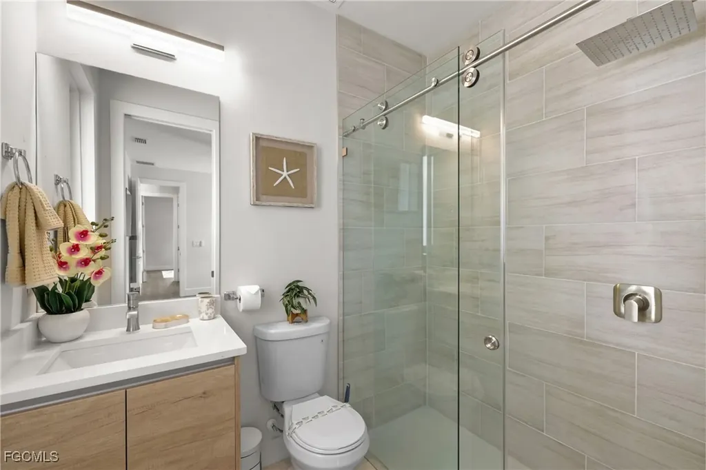 2016 NW 1st Avenue Cape Coral FL 33993