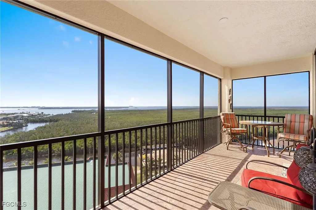 5781 Cape Harbour Drive Cape Coral FL 33914
