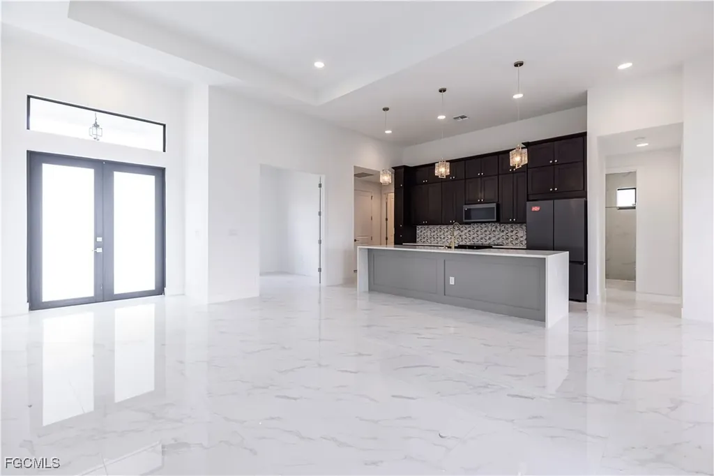 3031 NW 3rd Avenue Cape Coral FL 33993