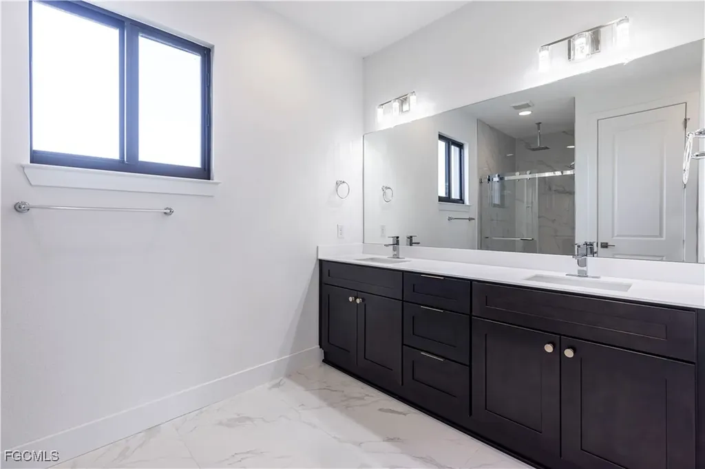 3031 NW 3rd Avenue Cape Coral FL 33993