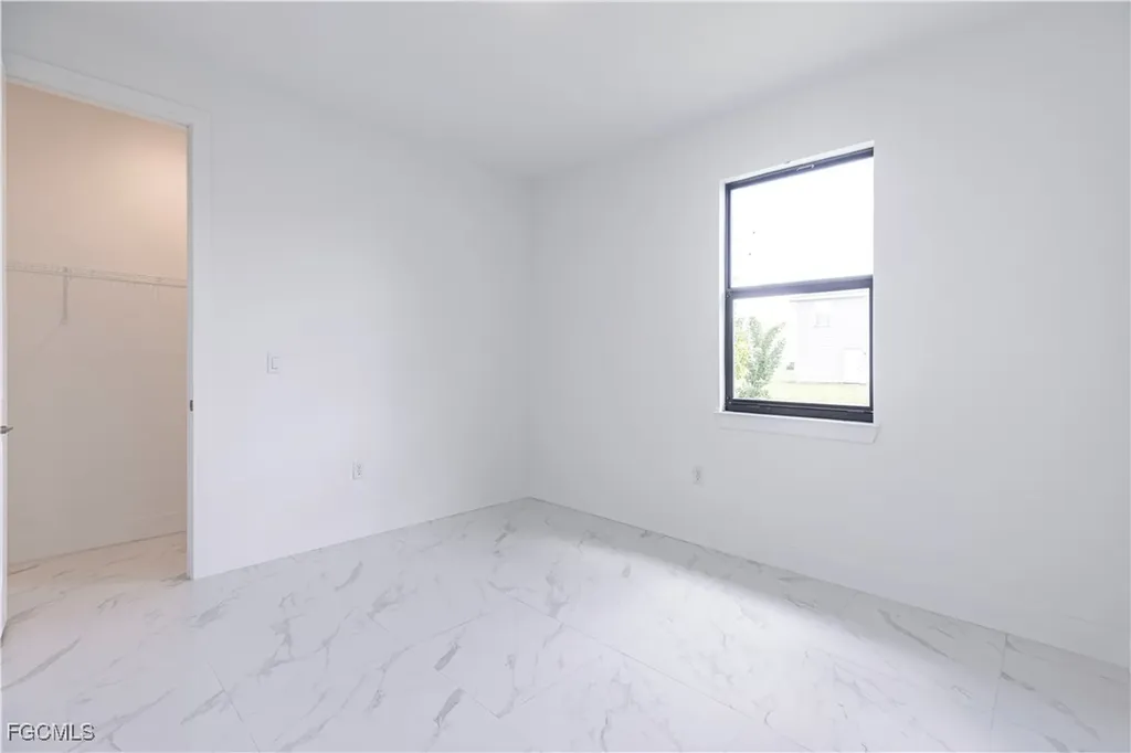 3031 NW 3rd Avenue Cape Coral FL 33993