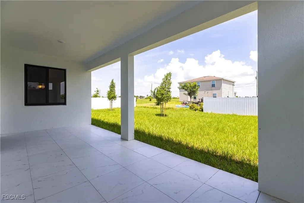 3031 NW 3rd Avenue Cape Coral FL 33993