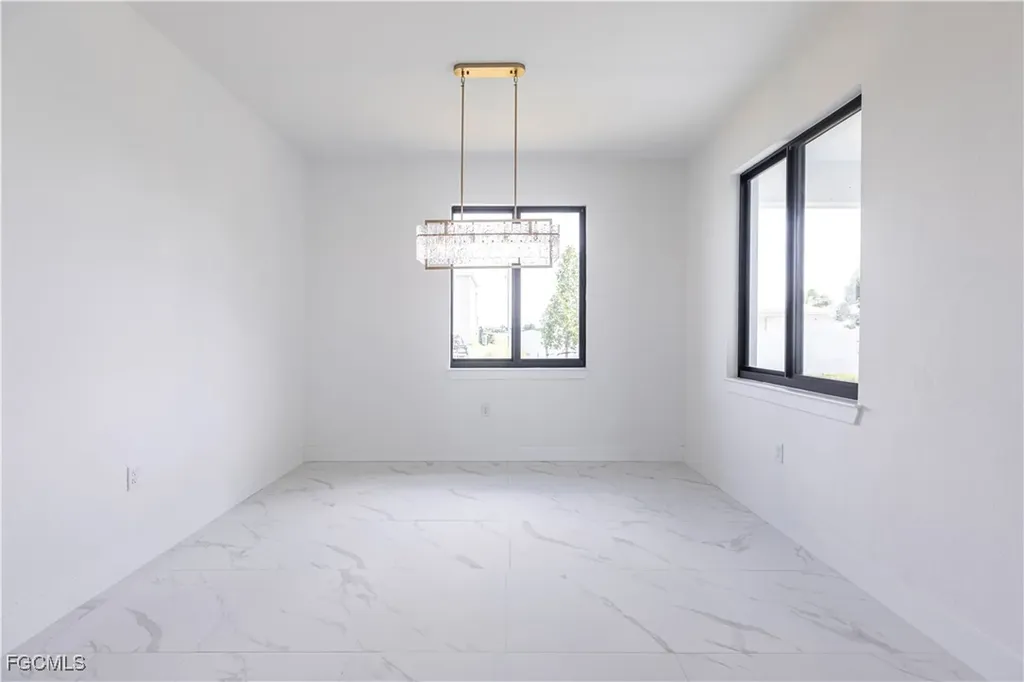 3031 NW 3rd Avenue Cape Coral FL 33993