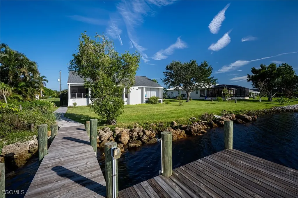 3000 Peace River Drive Punta Gorda FL 33983