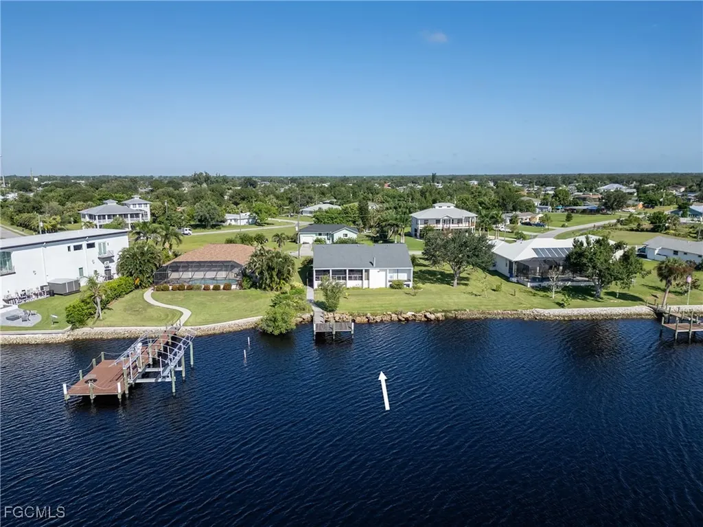 3000 Peace River Drive Punta Gorda FL 33983