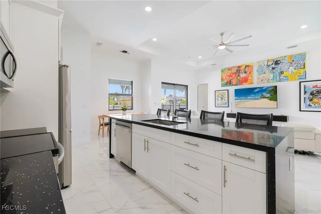 409 NW 36th Avenue Cape Coral FL 33993