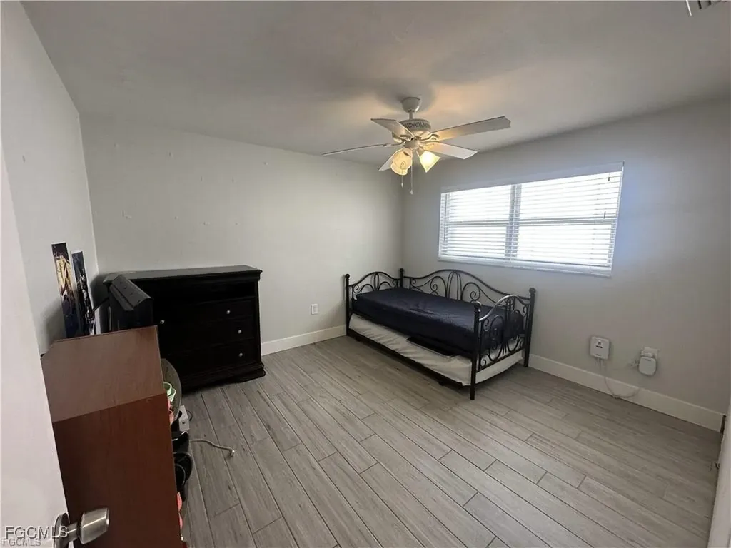 2941 SE 10th Place Cape Coral FL 33904