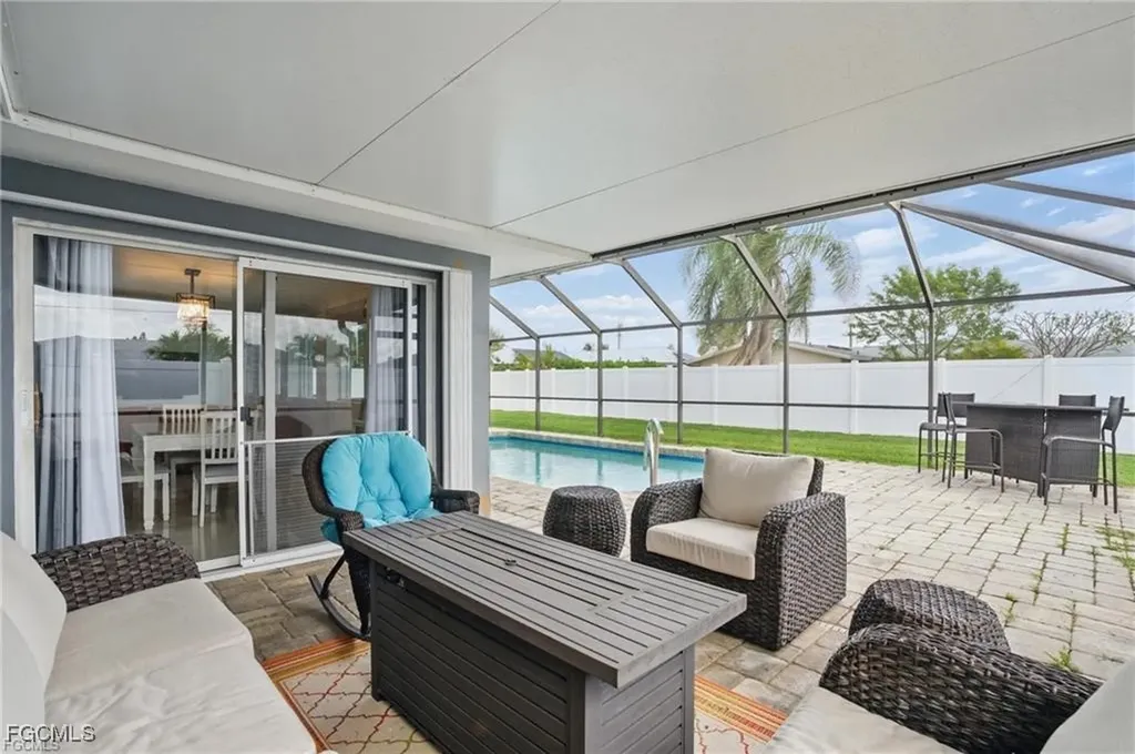 2941 SE 10th Place Cape Coral FL 33904