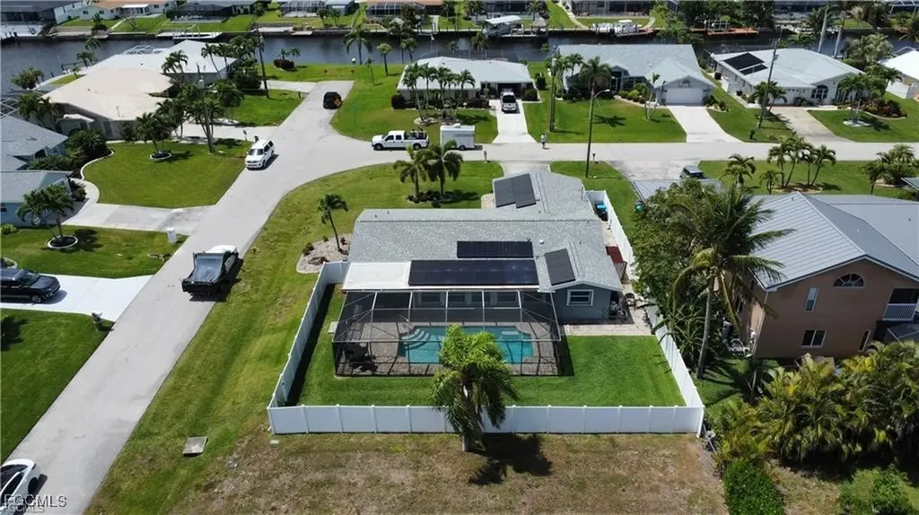 2941 SE 10th Place Cape Coral FL 33904