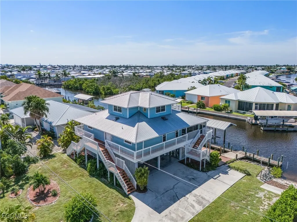 4011 Galt Island Avenue St. James City FL 33956