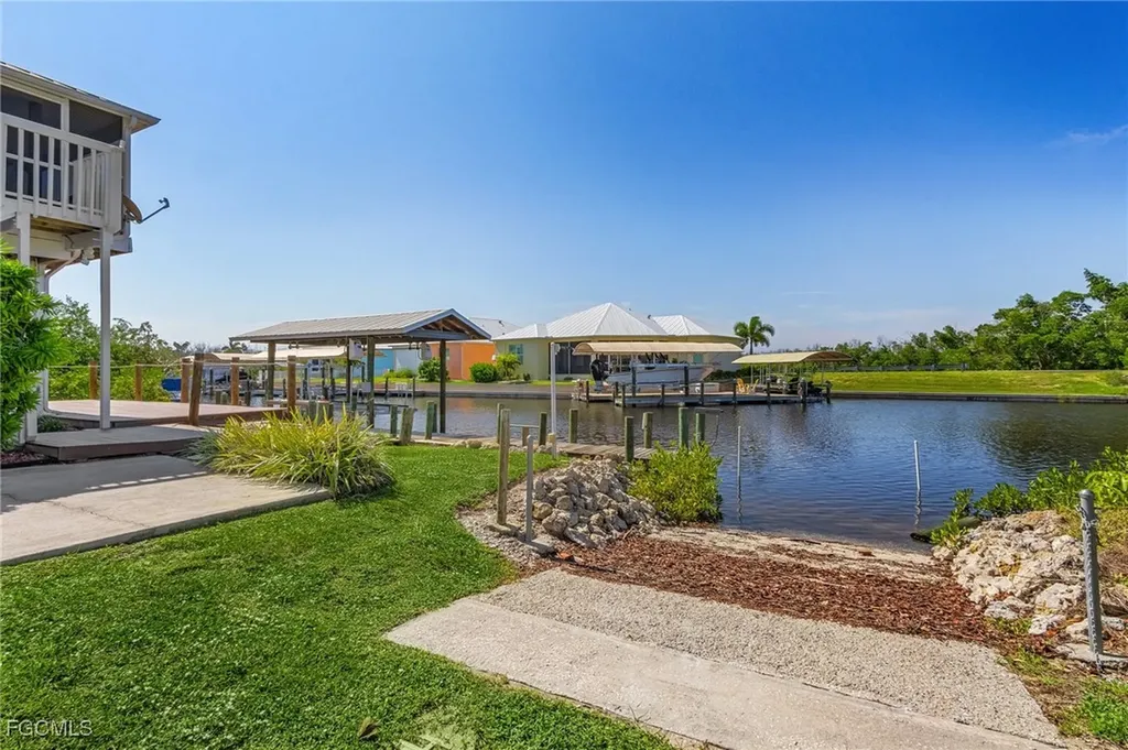4011 Galt Island Avenue St. James City FL 33956