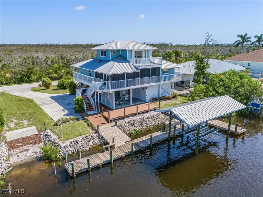 4011 Galt Island Avenue St. James City FL 33956