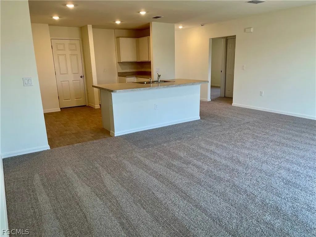 929 NW 8th Place Cape Coral FL 33993