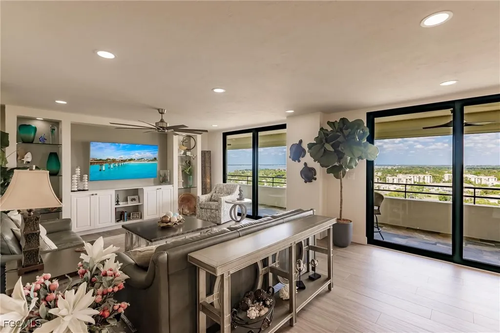 5260 S Landings Drive Fort Myers FL 33919