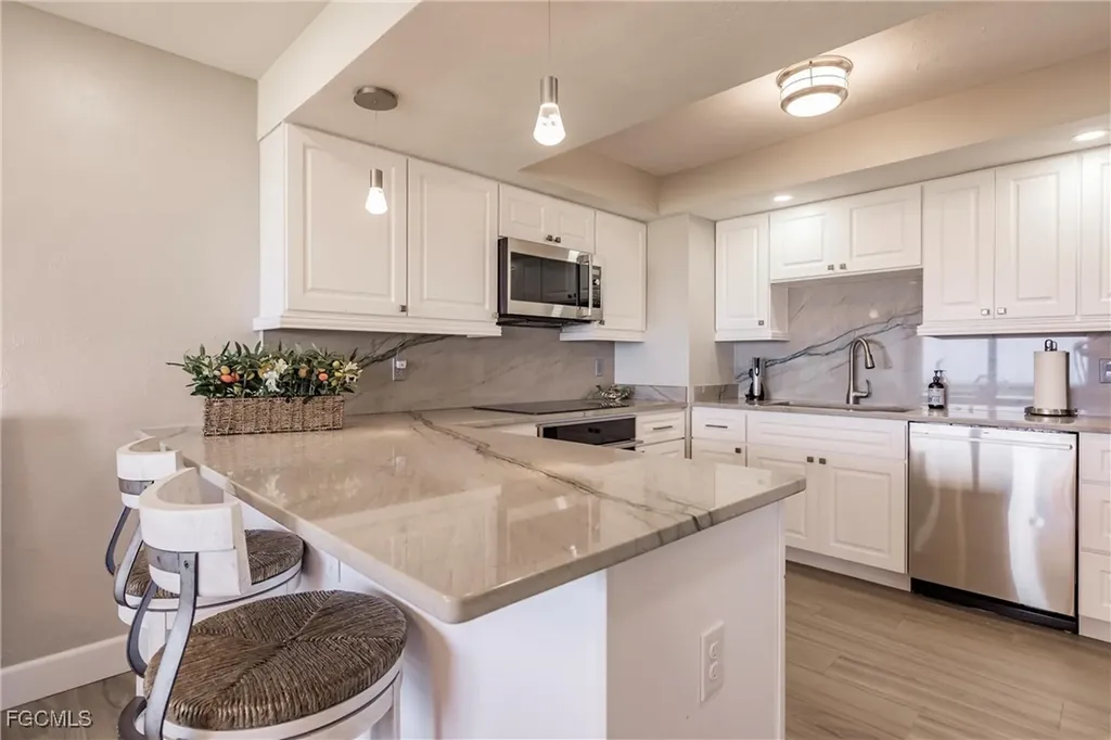 5260 S Landings Drive Fort Myers FL 33919