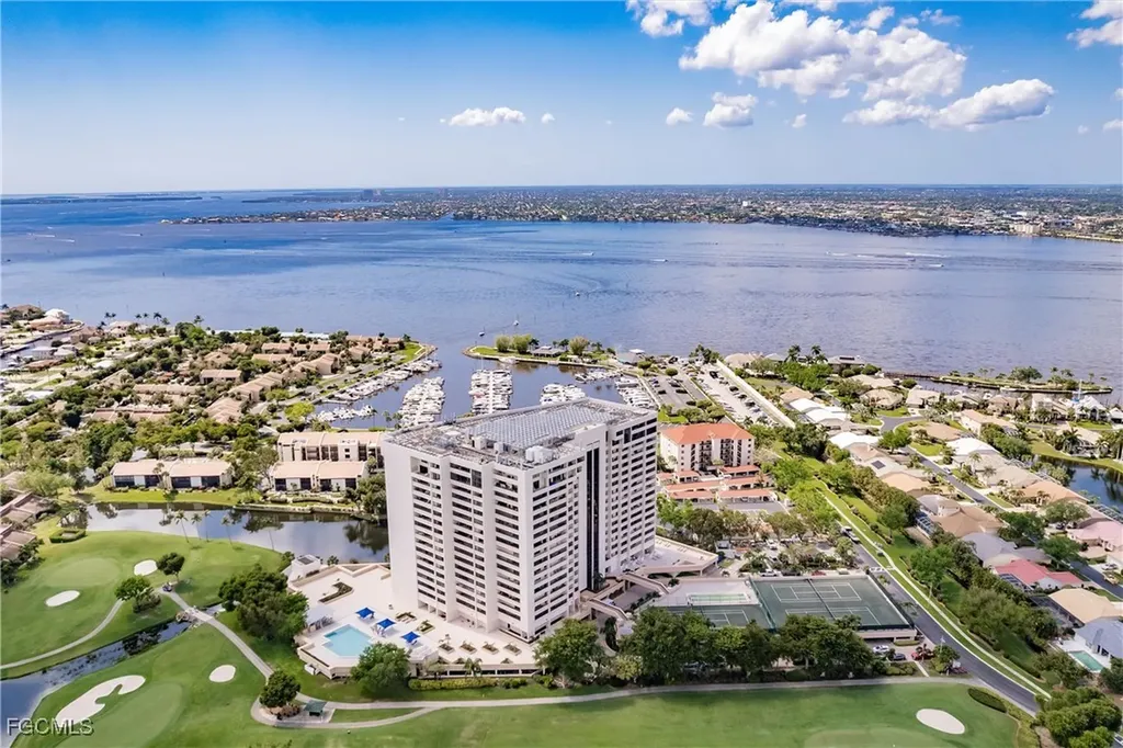 5260 S Landings Drive Fort Myers FL 33919