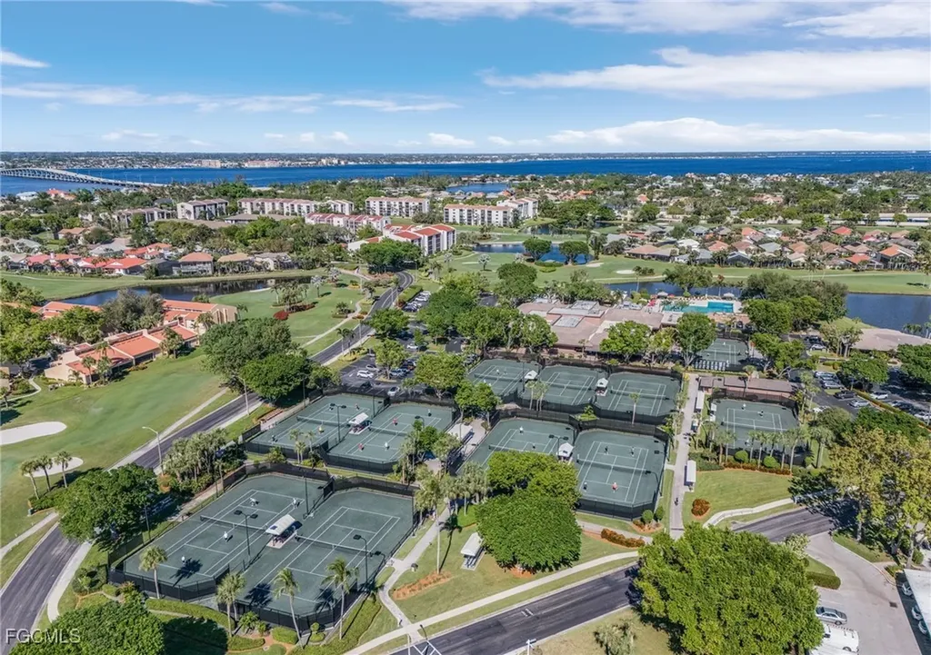 5260 S Landings Drive Fort Myers FL 33919