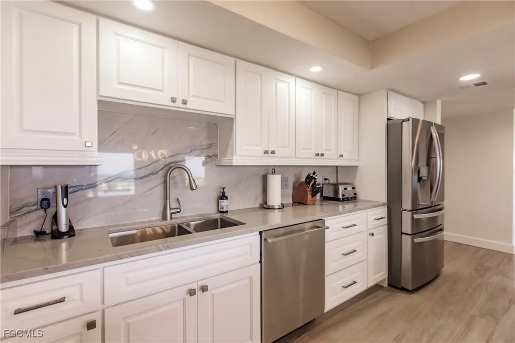5260 S Landings Drive Fort Myers FL 33919