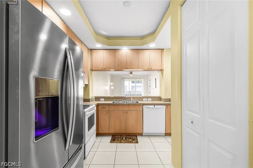 1137 Van Loon Commons Circle Cape Coral FL 33909