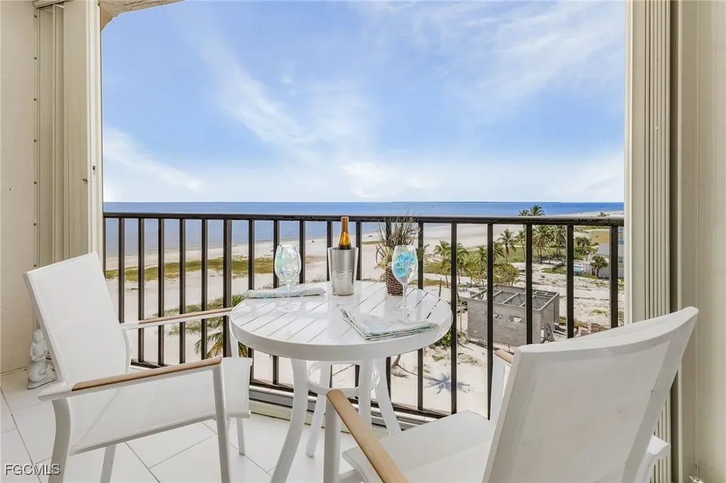 2532 Estero Boulevard Fort Myers Beach FL 33931